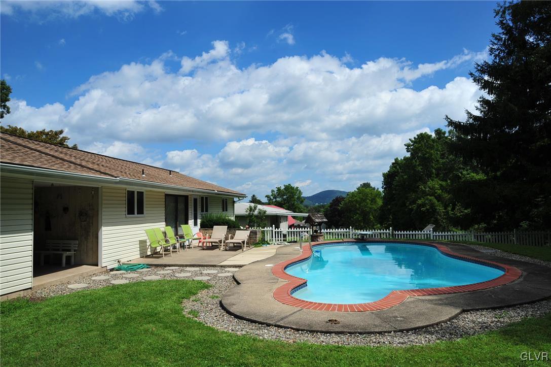 1673 Creek View Road Bethlehem, PA 18015 - Photo 30 of 36 Gallery Image 30