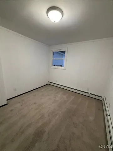 $1,000 | 157 North Meadow Street, Watertown, NY 13601