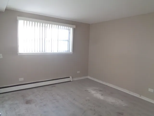 $1,400 | 10748 South Harlem Avenue, Unit 1S, Worth, IL 60482