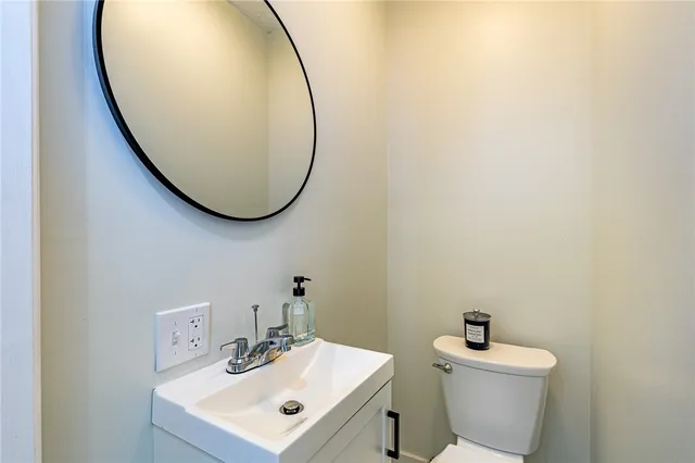 $179,900 | 99 Beverly Heights, Greece, NY 14616