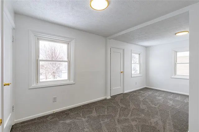 $179,900 | 99 Beverly Heights, Greece, NY 14616