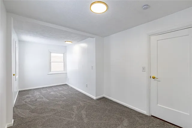 $179,900 | 99 Beverly Heights, Greece, NY 14616