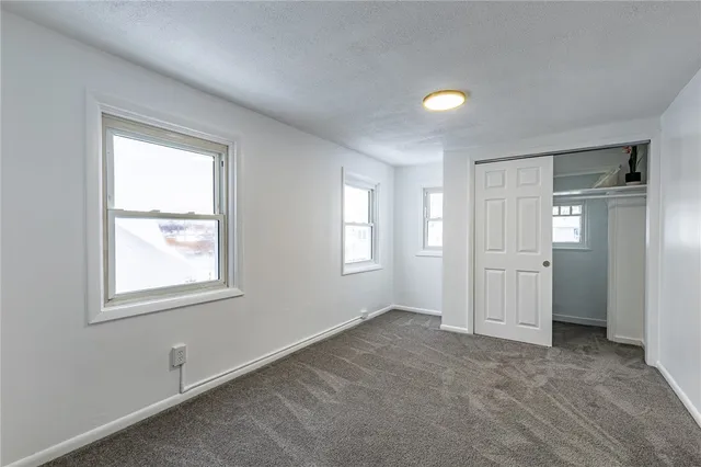 $179,900 | 99 Beverly Heights, Greece, NY 14616