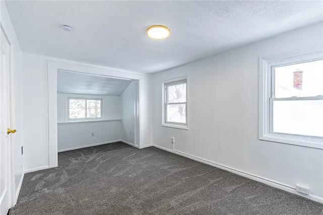 $179,900 | 99 Beverly Heights, Greece, NY 14616