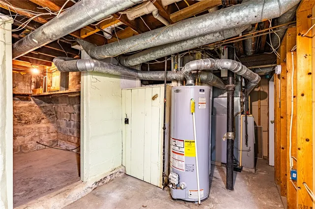 $179,900 | 99 Beverly Heights, Greece, NY 14616