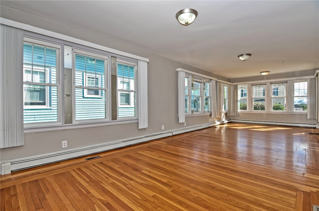 29 College Road Providence, RI 02908 - Photo 9 of 15