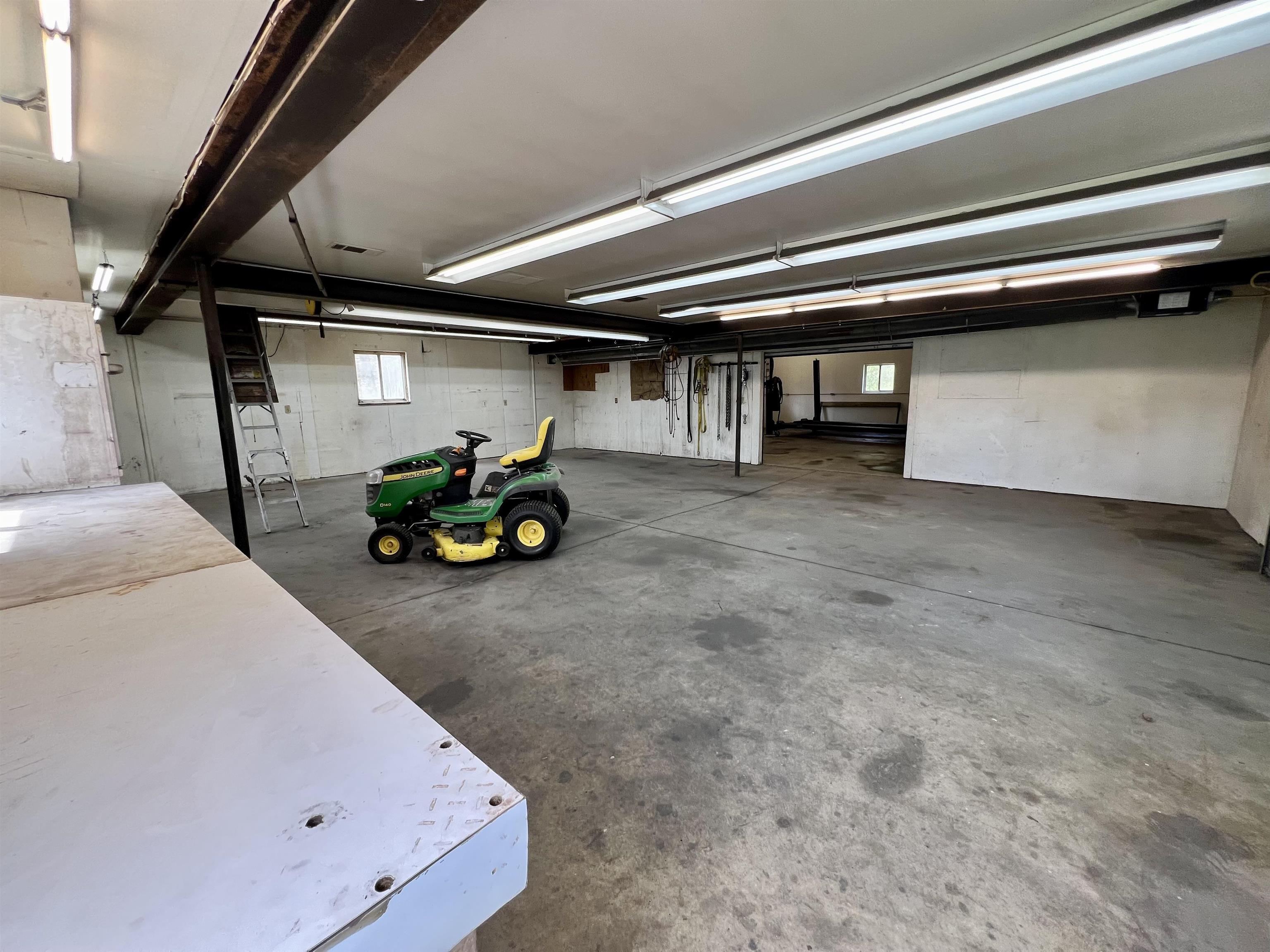 7979 Reese Road Clarkston, MI 48348 - Photo 41 of 43 Gallery Image 41