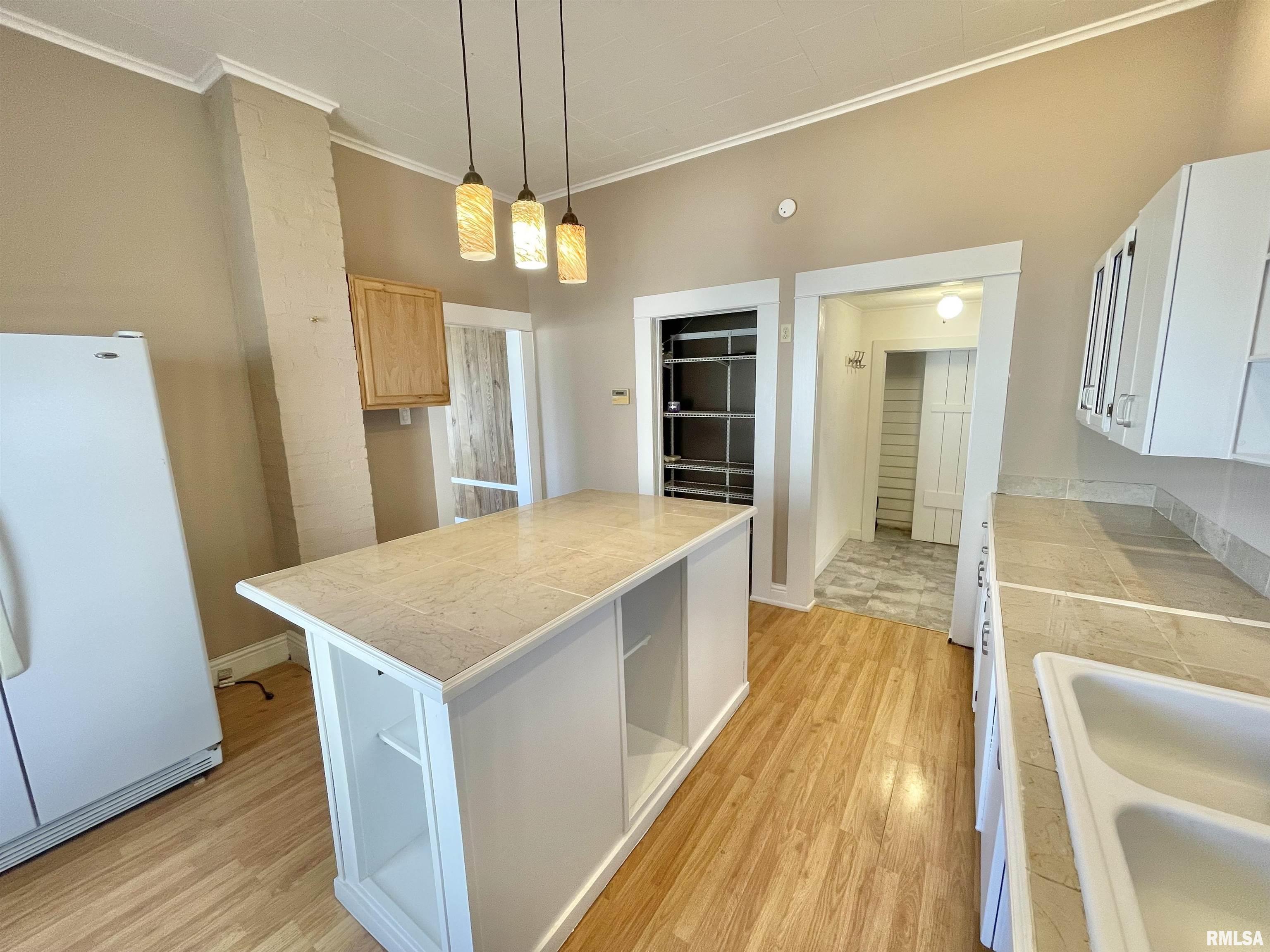 709 South 16th Street Herrin, IL 62948 - Photo 9 of 30