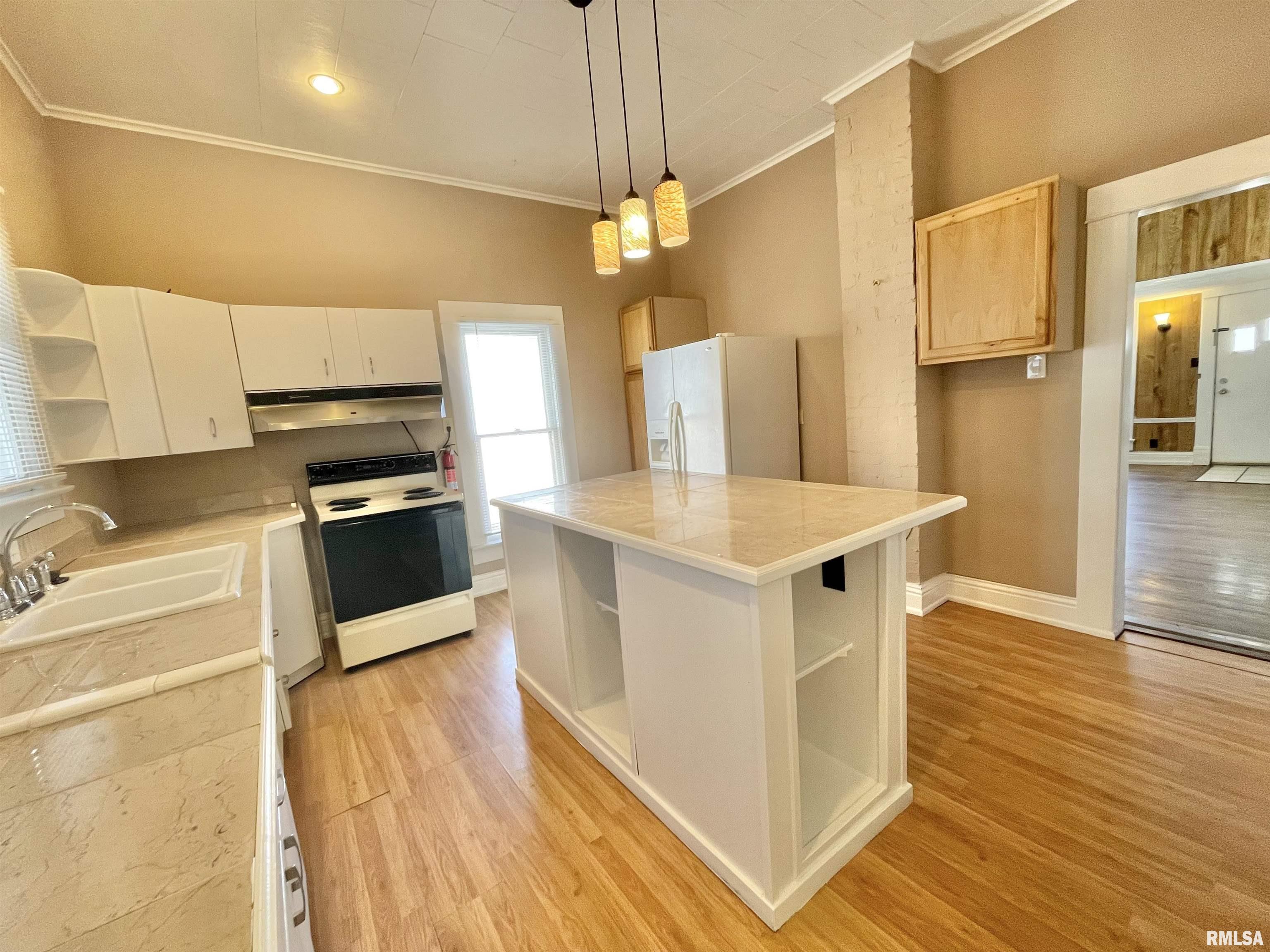 709 South 16th Street Herrin, IL 62948 - Photo 10 of 30