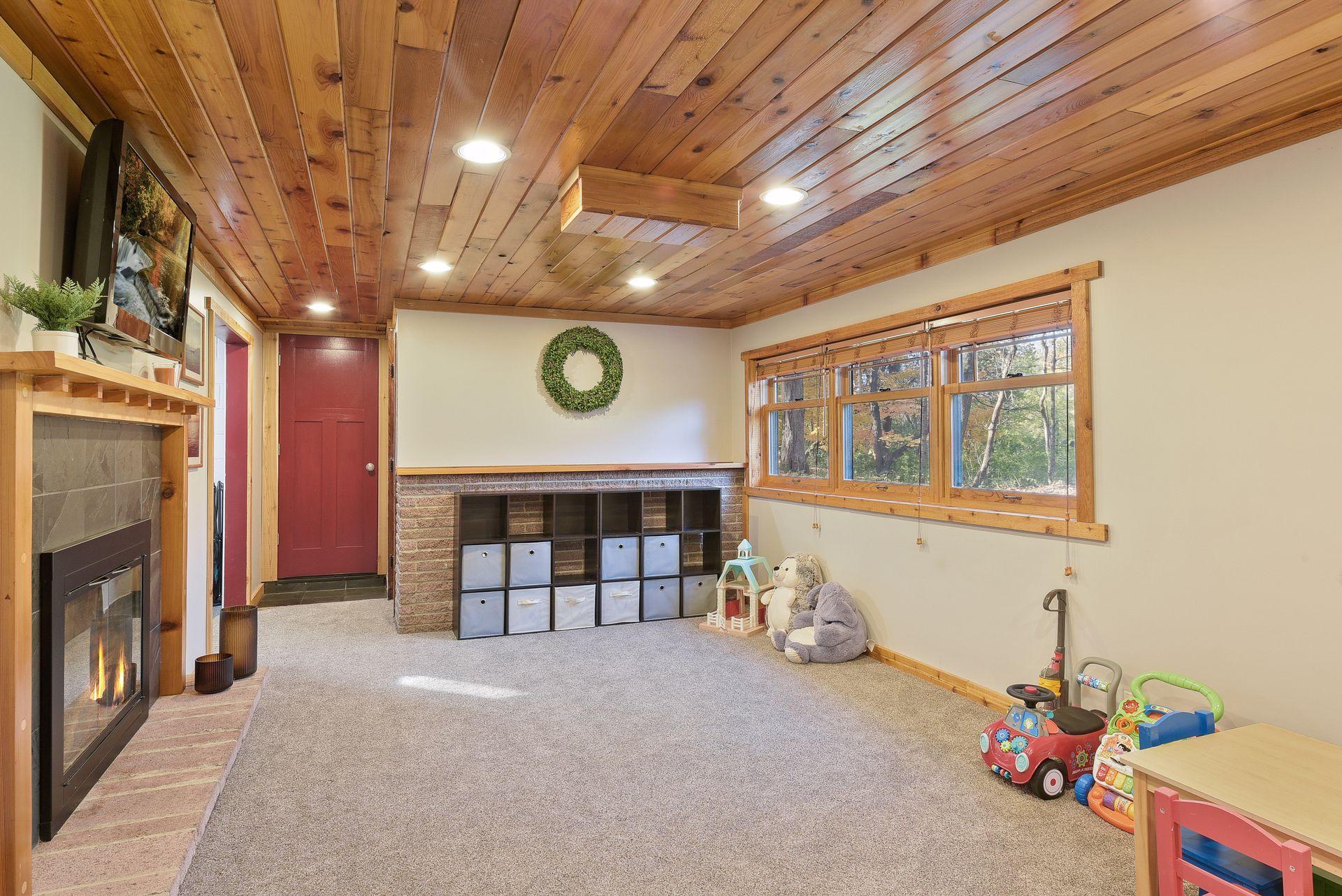 16609 Hidden Valley Road Minnetonka, MN 55345 - Photo 31 of 40