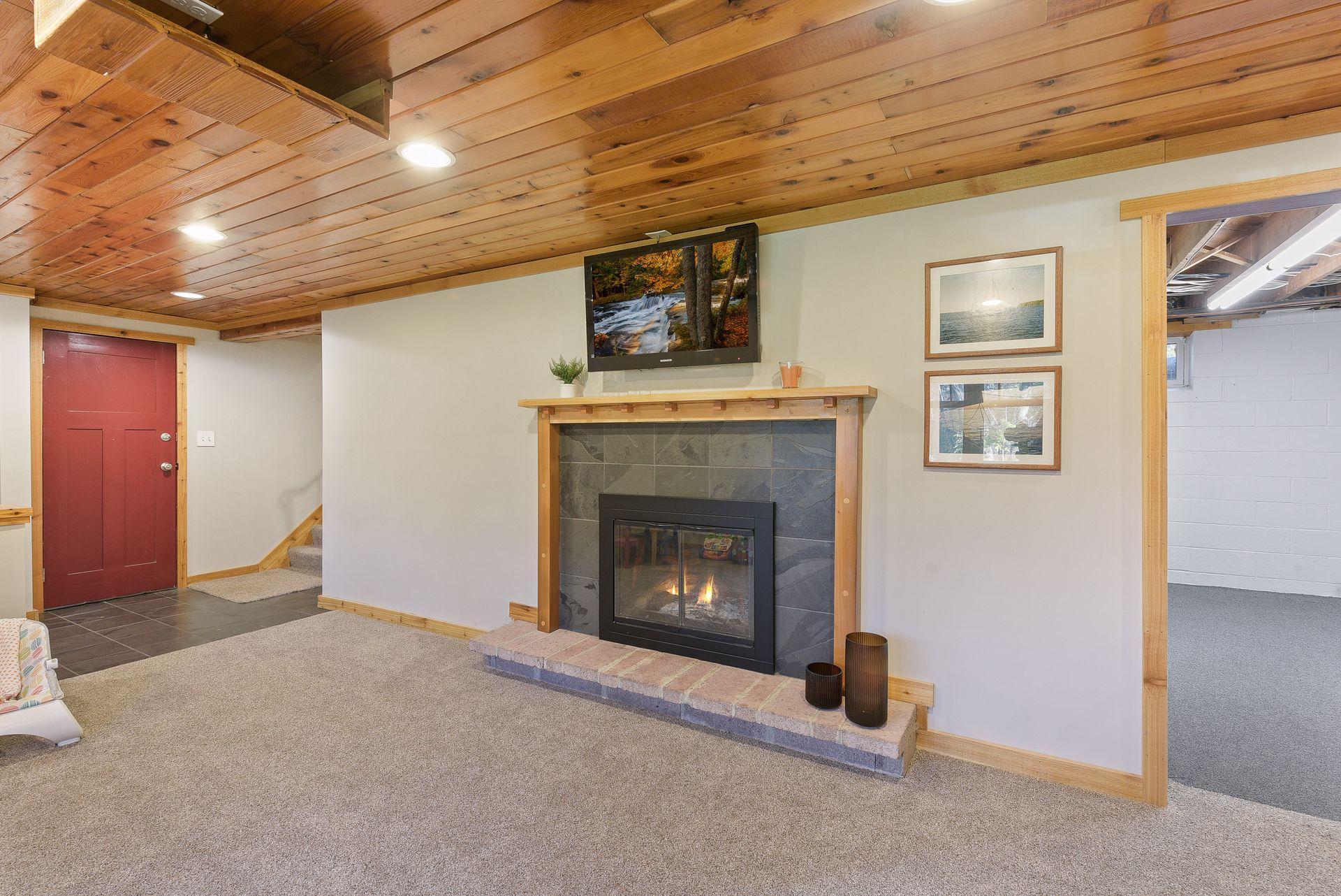 16609 Hidden Valley Road Minnetonka, MN 55345 - Photo 32 of 40
