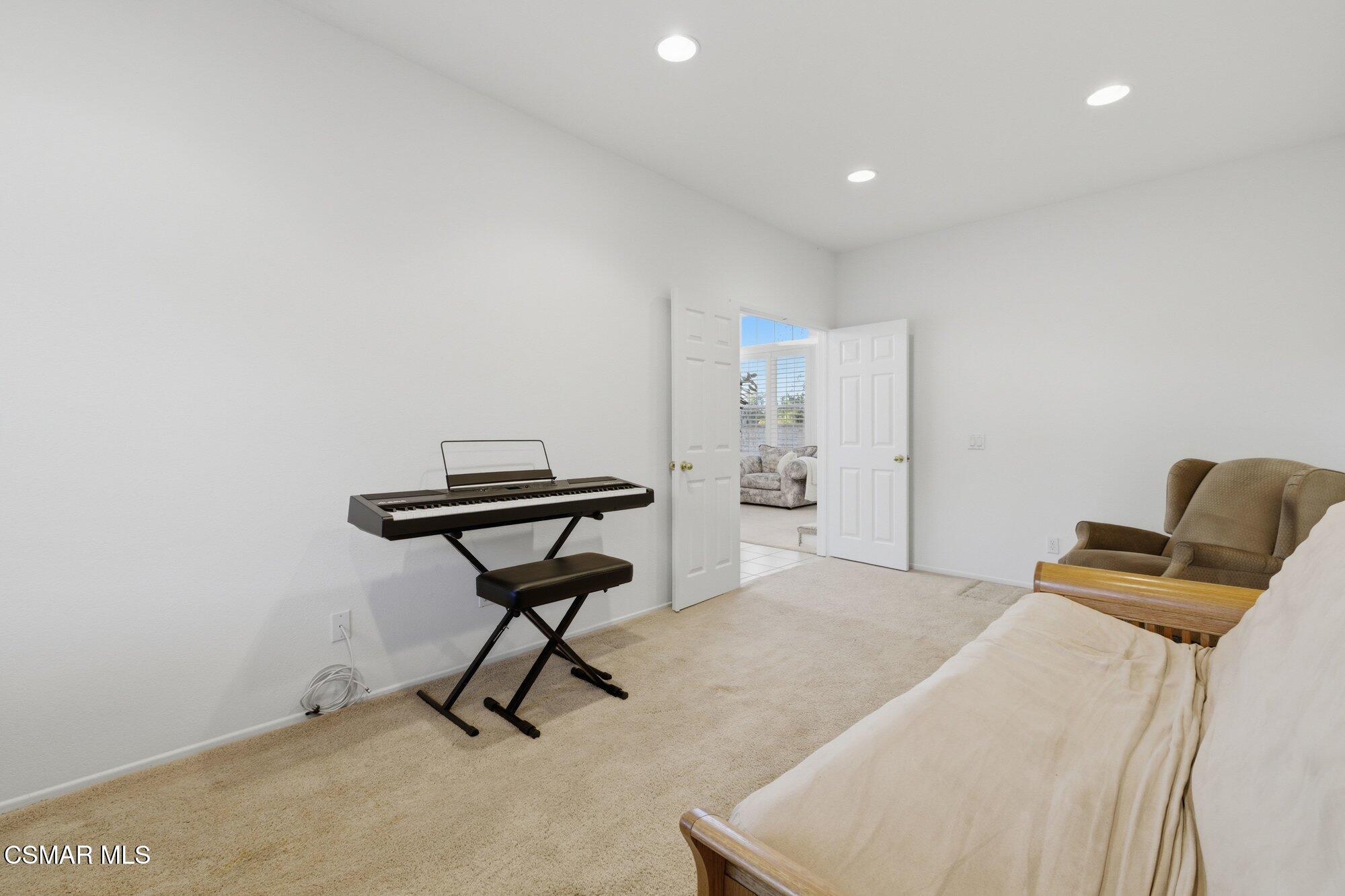 3205 Pine View Drive Simi Valley, CA 93065 - Photo 23 of 72
