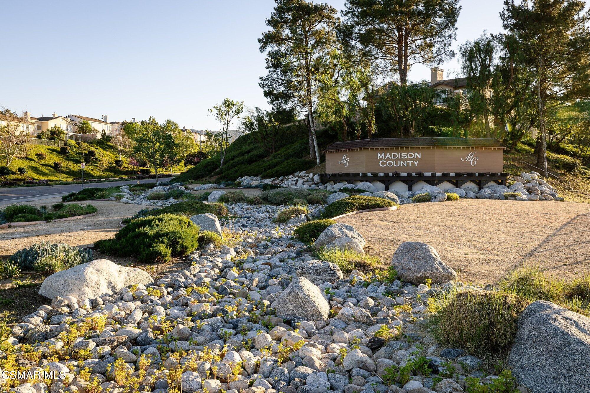 3205 Pine View Drive Simi Valley, CA 93065 - Photo 54 of 72 a view of a backyard of the house