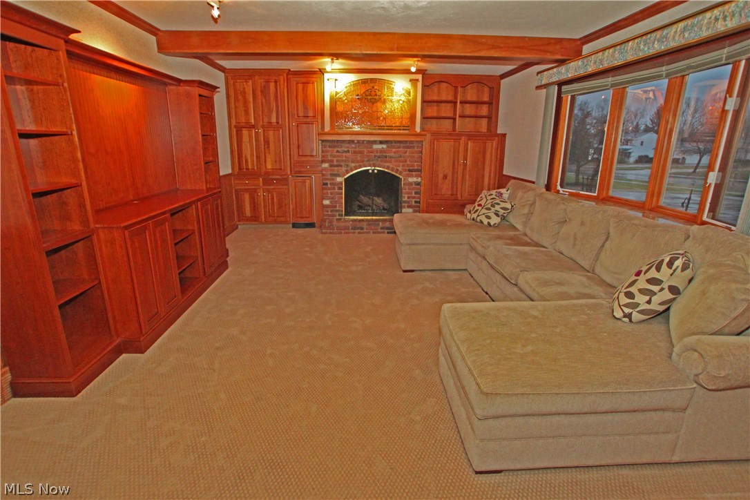 1076 Brainard Road Highland Heights, OH 44143 - Photo 21 of 35