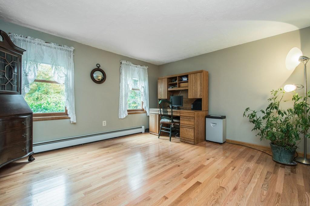 136 Ruggles Street Westborough, MA 01581 - Photo 12 of 39 Gallery Image 12