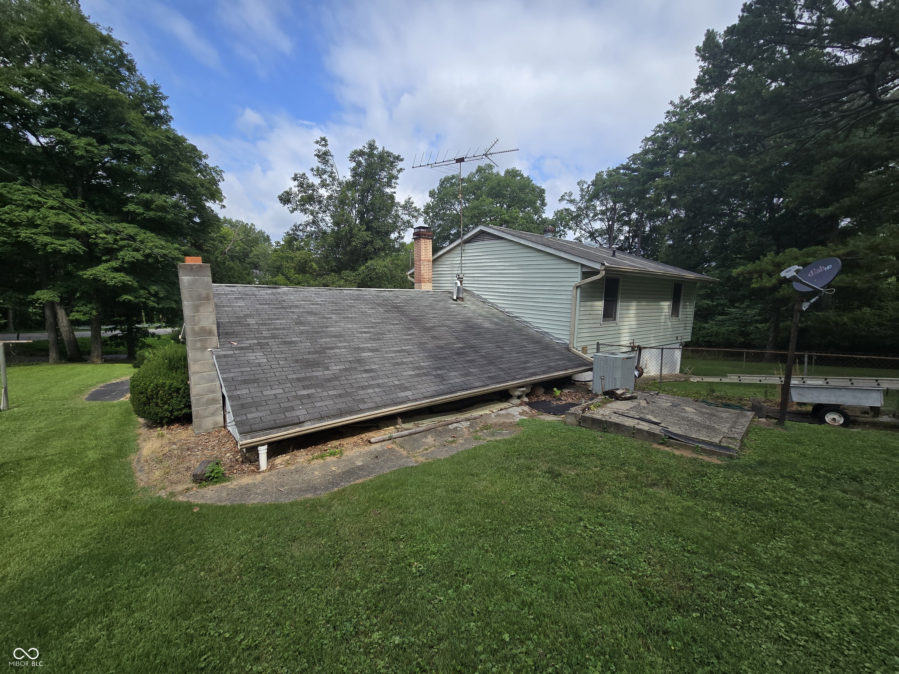 3400 North Maple Grove Road Bloomington, IN 47404 - Photo 3 of 17