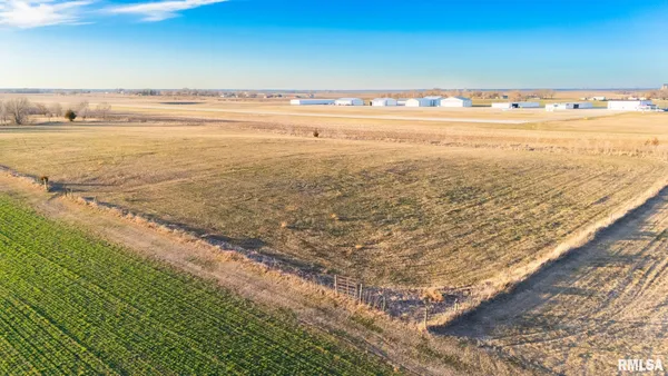 $115,000 | 29 Highway 29, Pekin, IL 61554