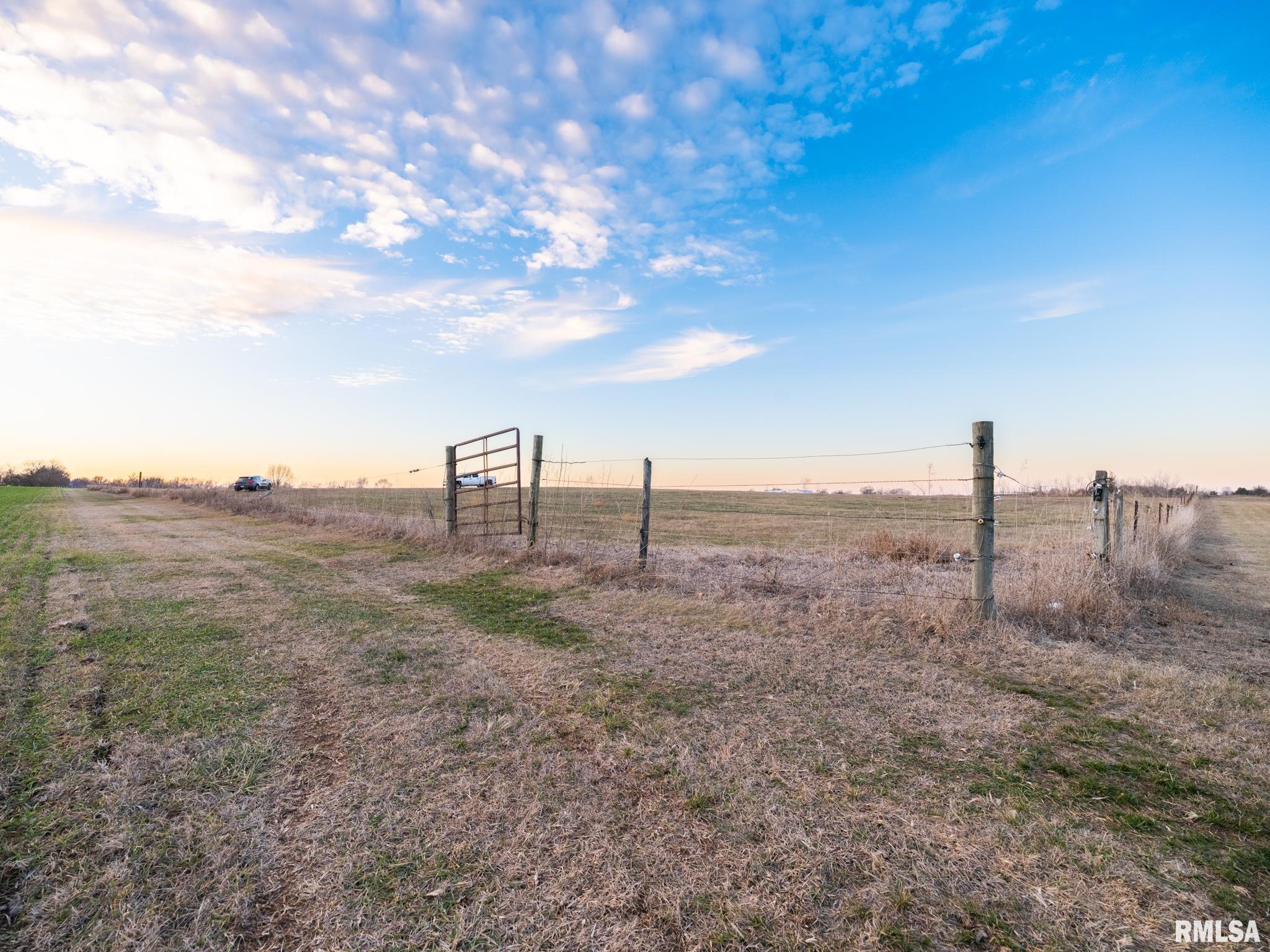 29 Highway 29 Pekin, IL 61554 - Photo 18 of 21