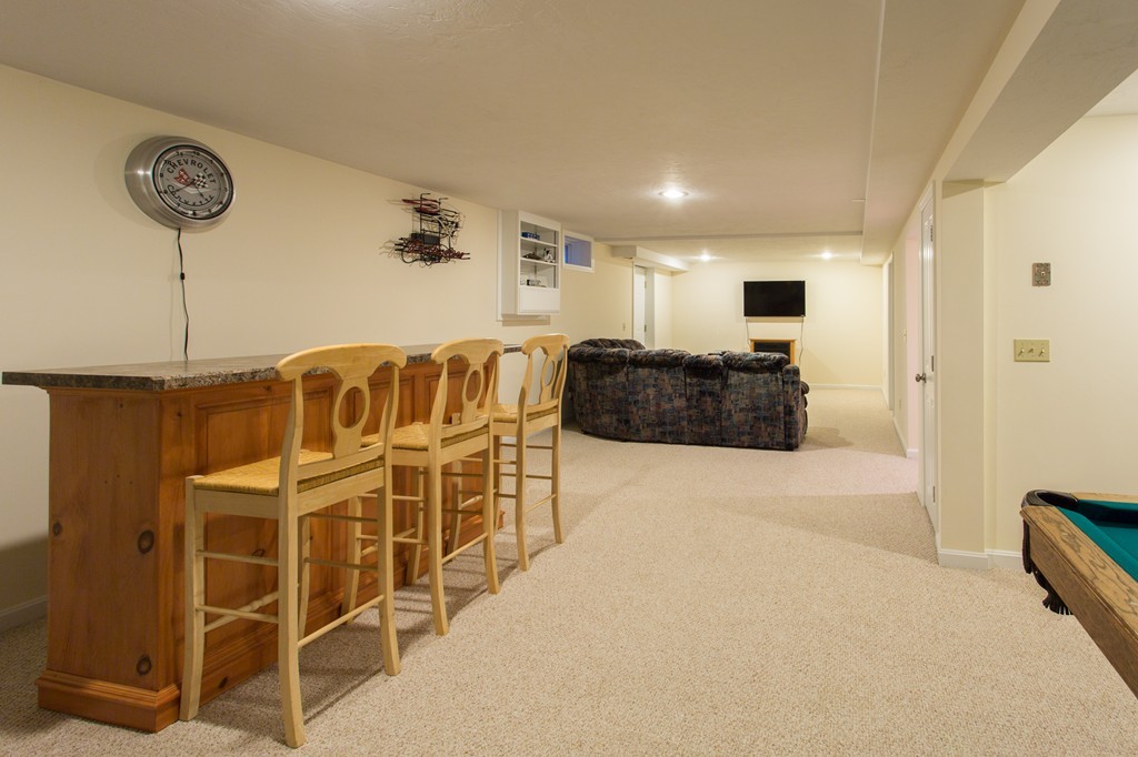 71 Ragged Hill Road West Brookfield, MA 01585 - Photo 13 of 19 a view of a livingroom with furniture