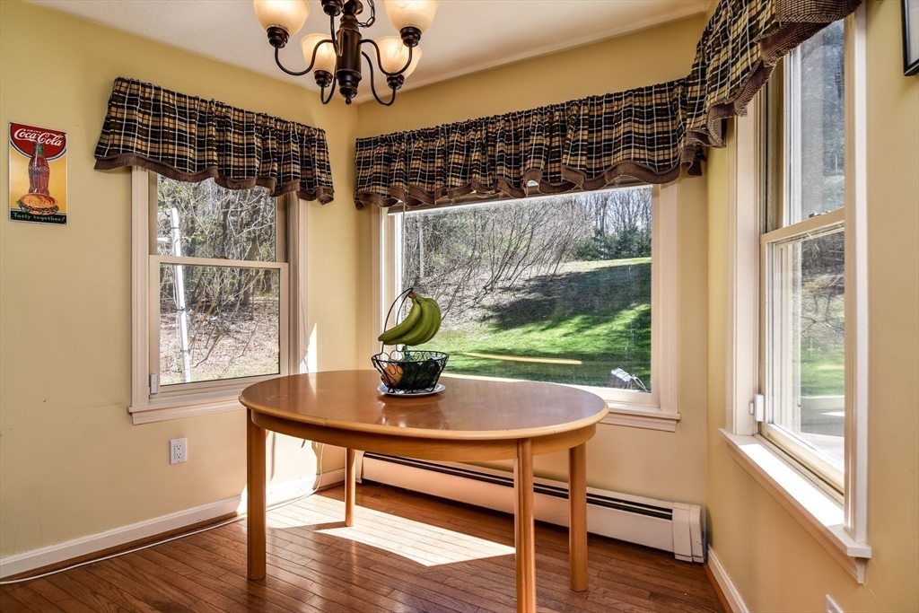128 Upton Road Westborough, MA 01581 - Photo 10 of 23