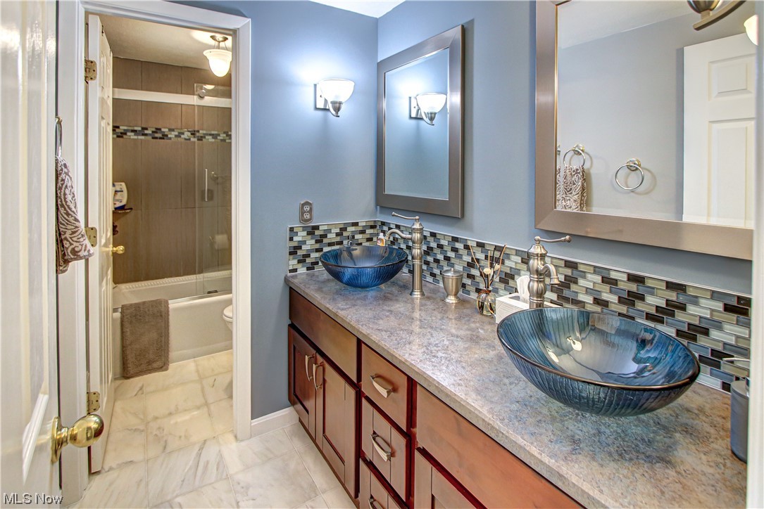 16920 Rabbit Run Drive Strongsville, OH 44136 - Photo 27 of 35 Gallery Image 27
