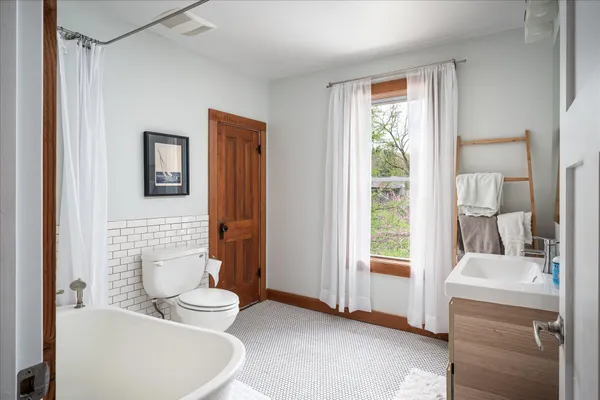 $439,000 | 924 Defreese Street, Viroqua, WI 54665