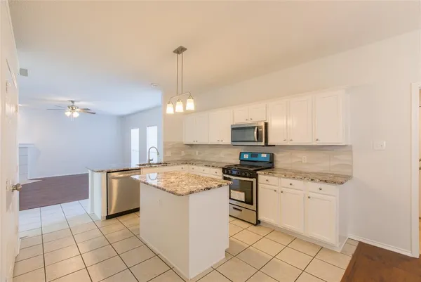 $2,595 | 3820 Gardenia Lane, McKinney, TX 75070