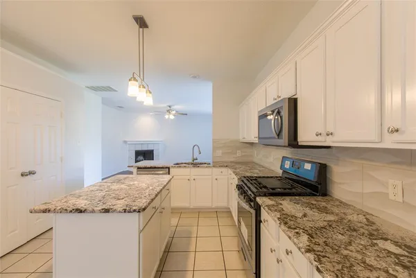 $2,595 | 3820 Gardenia Lane, McKinney, TX 75070