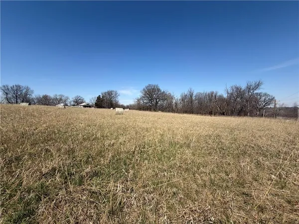 $75,000 | Highland Street, Carrollton, MO 64633