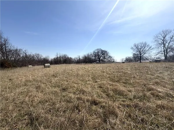 $75,000 | Highland Street, Carrollton, MO 64633