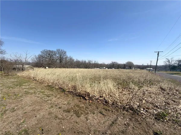 $75,000 | Highland Street, Carrollton, MO 64633