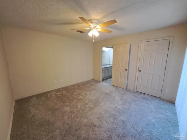 $1,325 | 2301 West Michigan Avenue, Unit 21, Pensacola, FL 32526