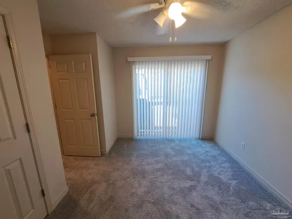 $1,325 | 2301 West Michigan Avenue, Unit 21, Pensacola, FL 32526