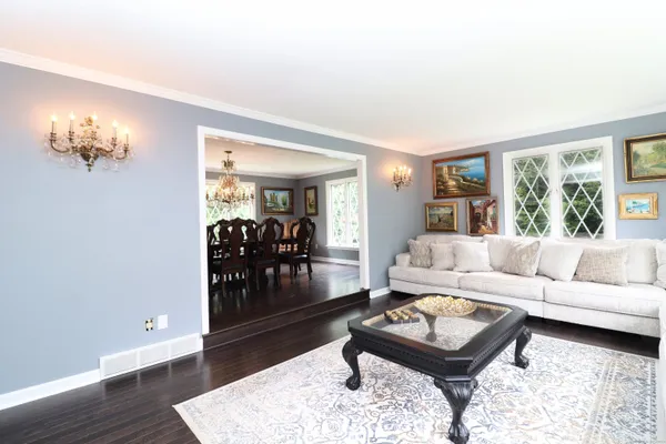 $600,000 | 611 Bunker Hill Avenue, Waterbury, CT 06708