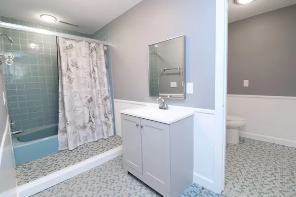 $600,000 | 611 Bunker Hill Avenue, Waterbury, CT 06708