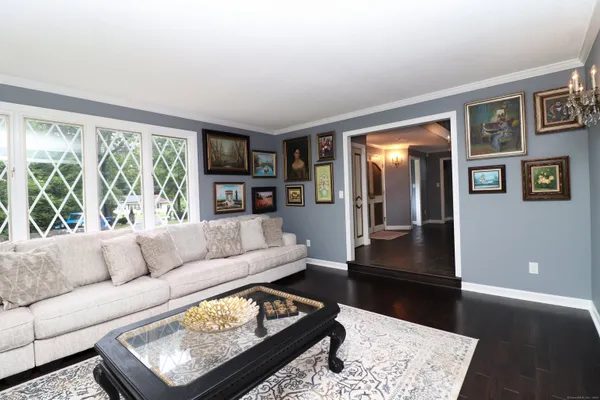 $600,000 | 611 Bunker Hill Avenue, Waterbury, CT 06708