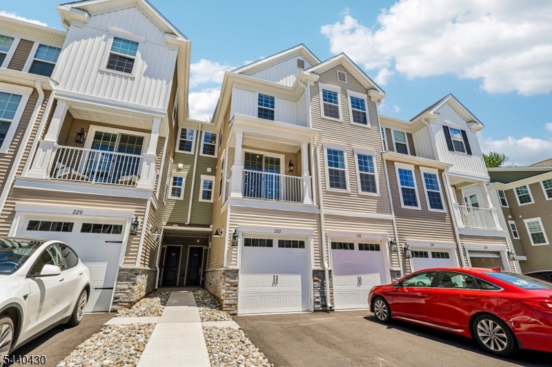 222 Myrtle Road Warren, NJ 07059 - Photo 2 of 27