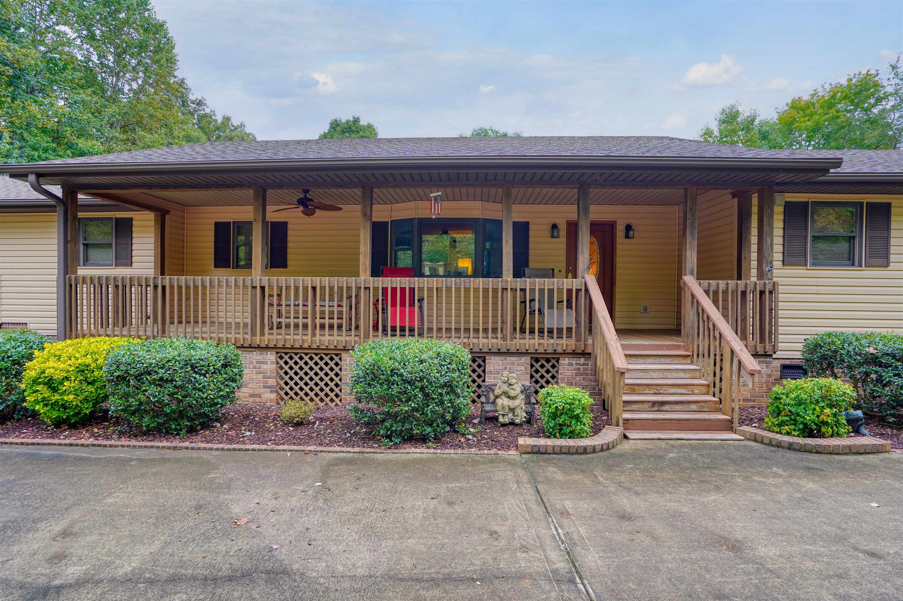 4158 Ridge Road Greer, SC 29651 - Photo 23 of 36 Front of in law suite