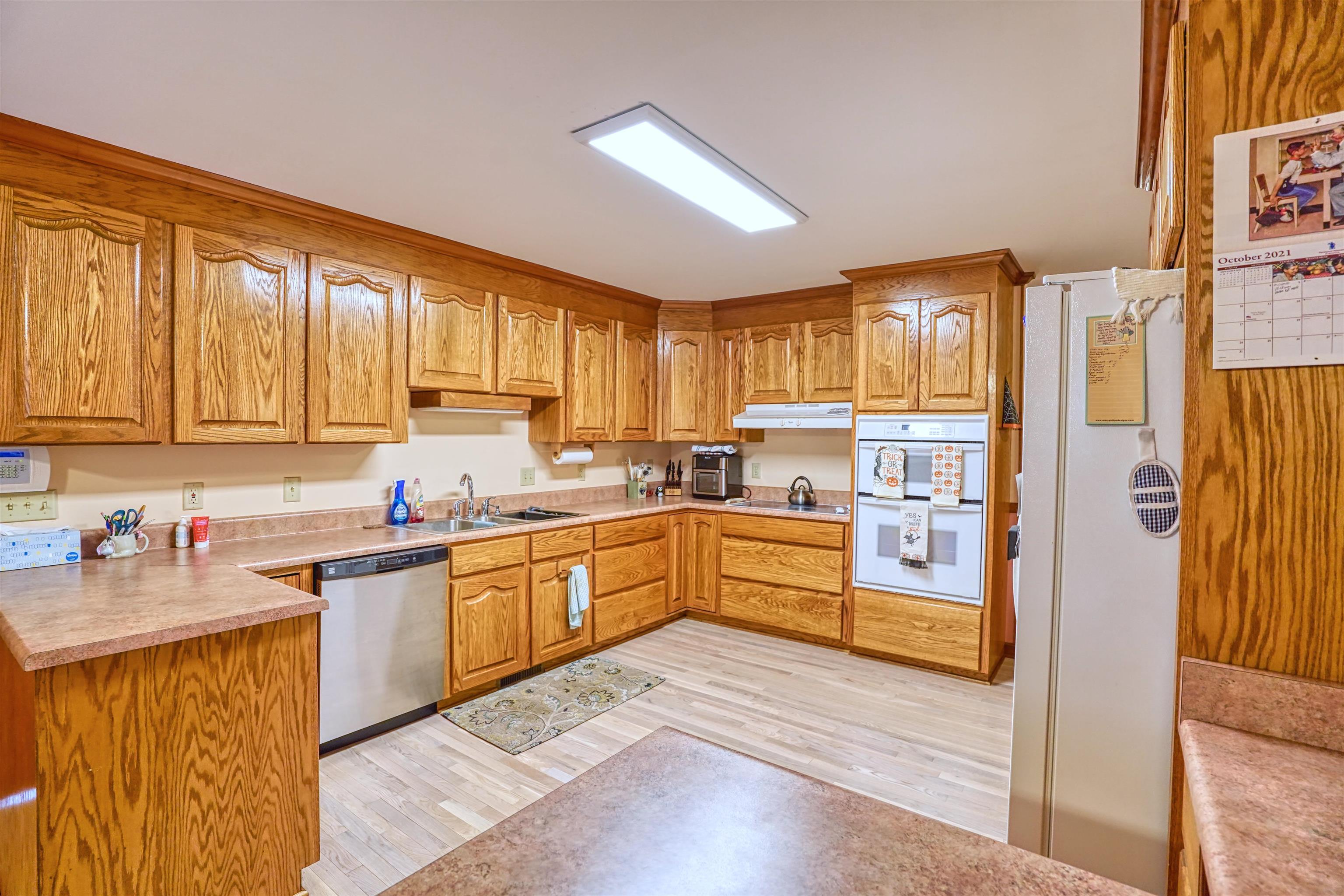 4158 Ridge Road Greer, SC 29651 - Photo 4 of 36