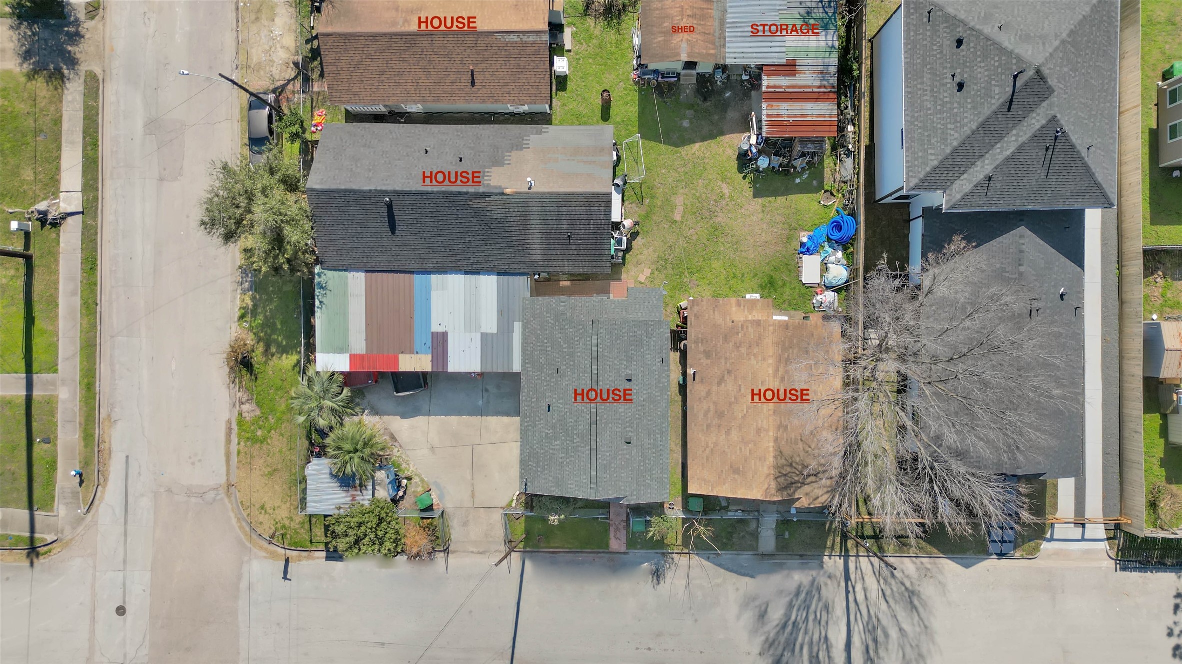 1414 Moody Street Houston, TX 77009 - Photo 24 of 27 an aerial view of residential houses with outdoor space