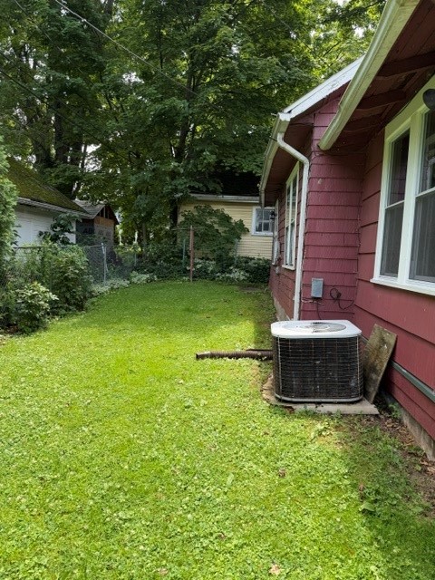 414 Crossfield Road Irondequoit, NY 14609 - Photo 7 of 23
