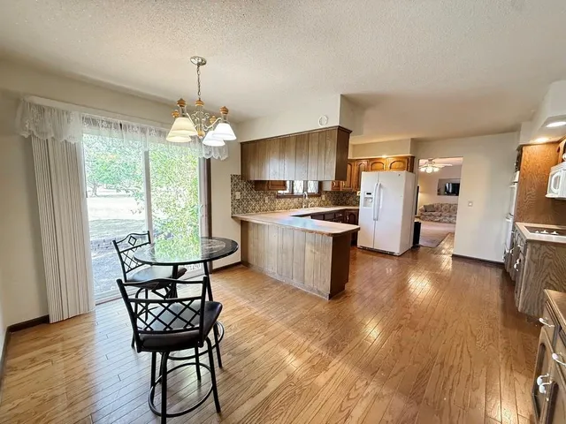 $350,000 | 3185 East 336 Road, El Dorado Springs, MO 64744