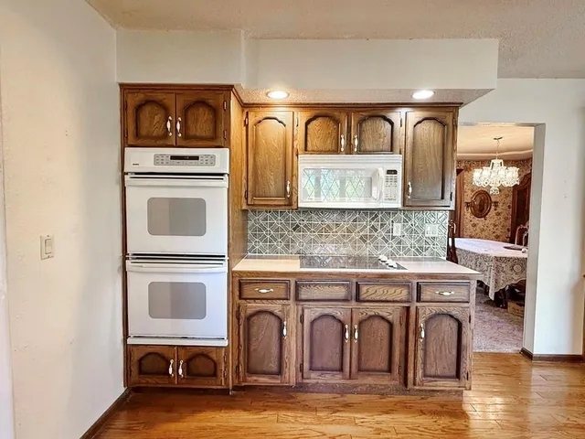 $350,000 | 3185 East 336 Road, El Dorado Springs, MO 64744