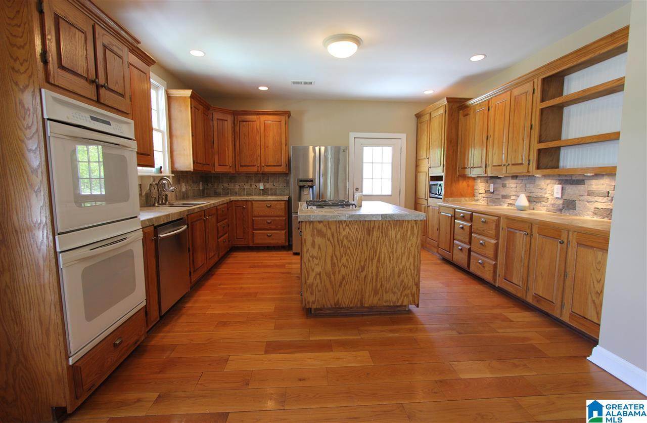 240 Jake Drive Sylacauga, AL 35151 - Photo 13 of 50