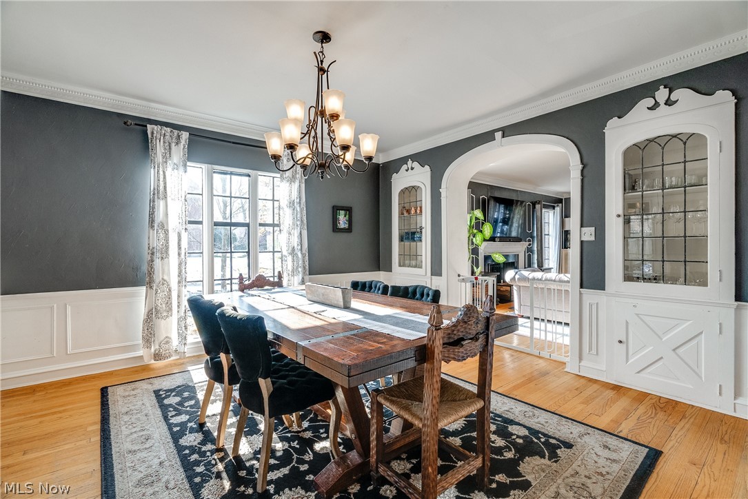 2199 Edgerton Road Cleveland, OH 44118 - Photo 7 of 25 Gallery Image 7