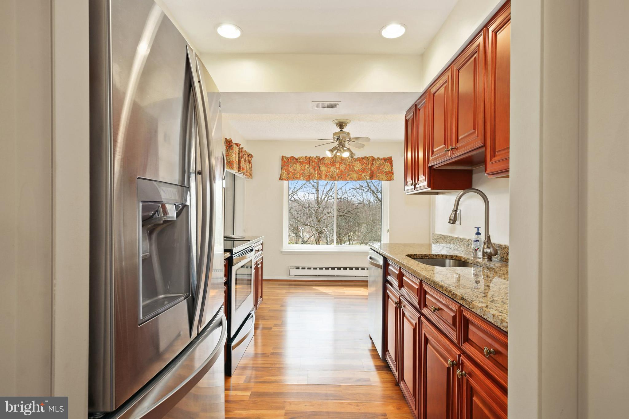 15201 Elkridge Way, Unit 933H Silver Spring, MD 20906 - Photo 13 of 41