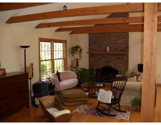 371 Bay Road Belchertown, MA 01007 - Photo 8 of 13 Gallery Image 8