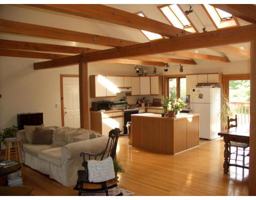 371 Bay Road Belchertown, MA 01007 - Photo 9 of 13 Gallery Image 9