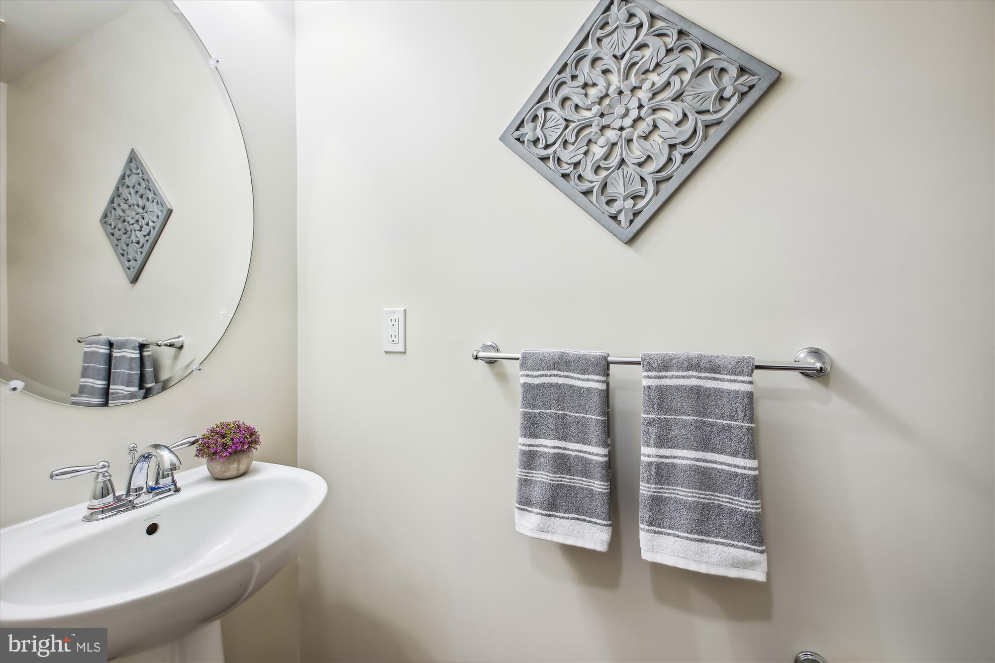 7941 Silver Oak Road Hanover, MD 21076 - Photo 36 of 56 POWDER ROOM ON LL W/ PEDESTAL SINK & H/W FLOORS