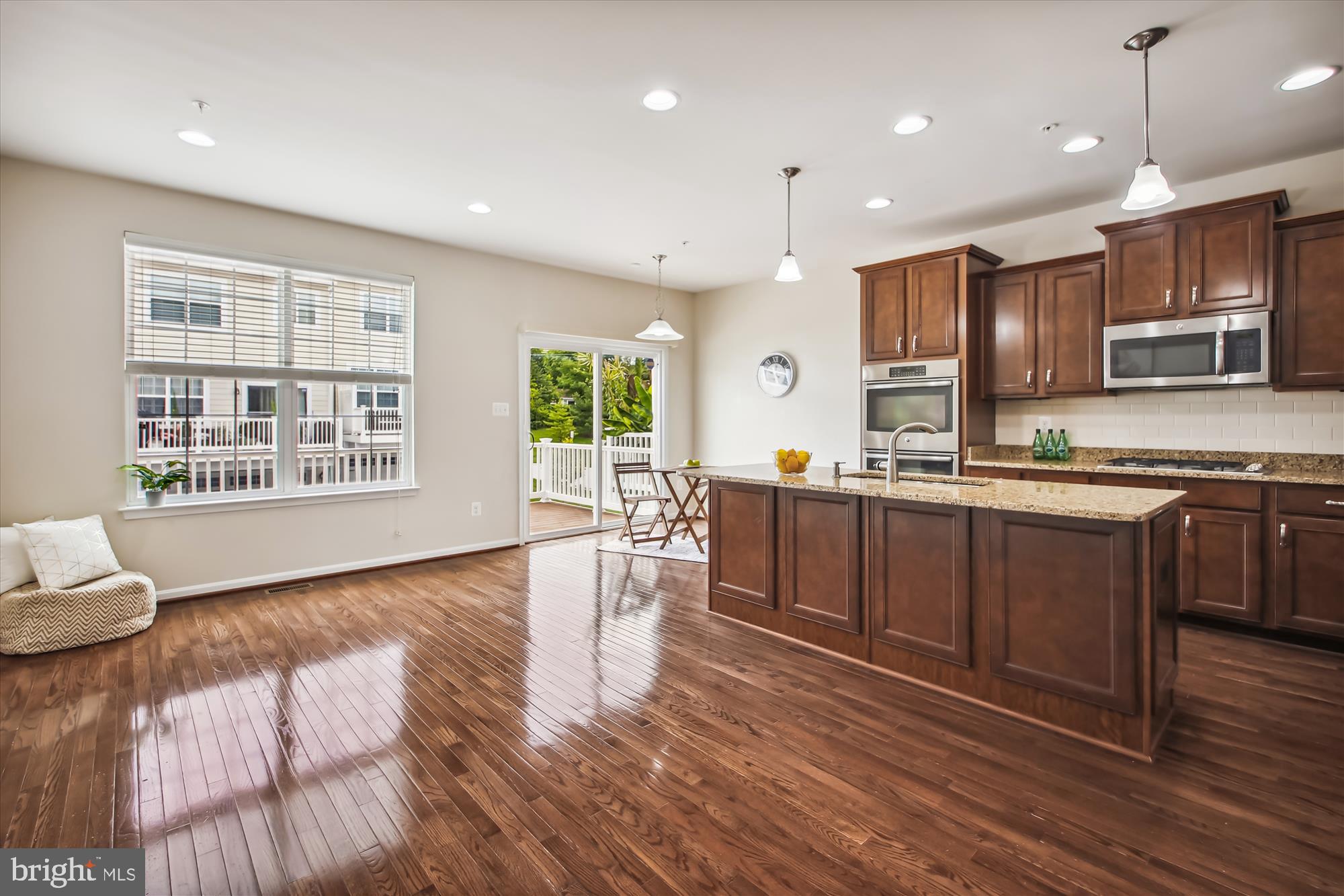 7941 Silver Oak Road Hanover, MD 21076 - Photo 9 of 56 FAMILY ROOM OPEN TO KITCHEN
